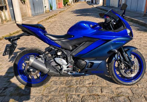 YAMAHA YZF R3 ABS YAMAHA YZF R3 ABS